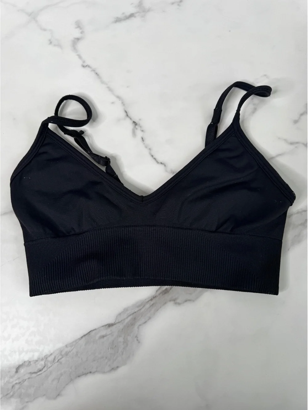 Lululemon Womens Size 6 Black Longline Sports Bra Adjustable Straps Logo